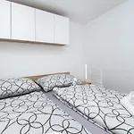 Mobile Banovi Dvori Tatil Evi *