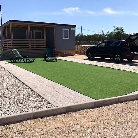 Mobile Banovi Dvori Vikendica