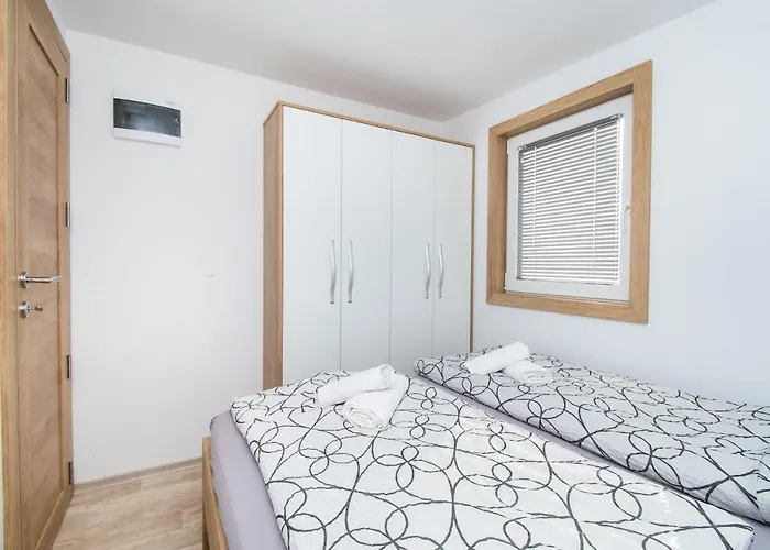 Mobile Banovi Dvori *