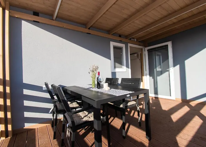 Mobile Banovi Dvori *