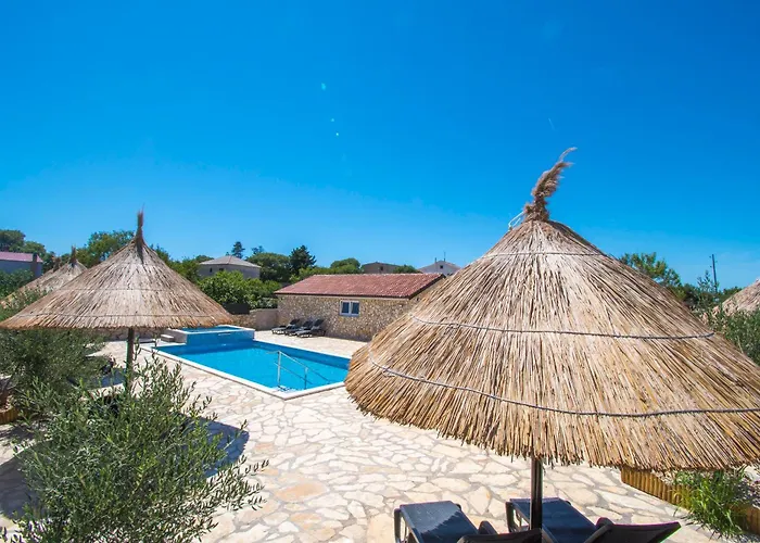 Mobile Banovi Dvori Tisno